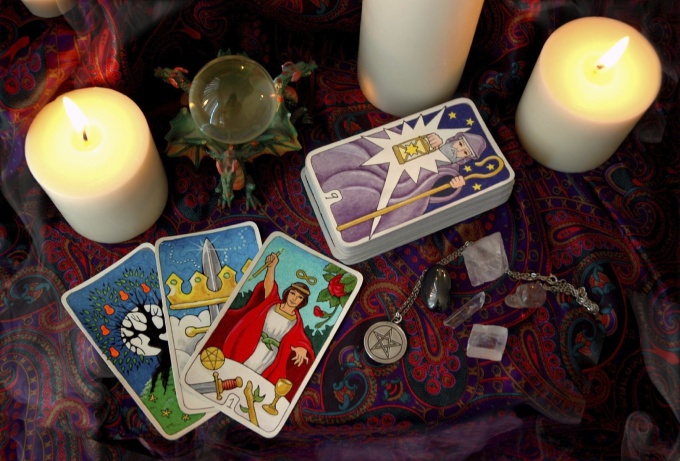 Jaunesniojo paslaptingo Tarot Masti