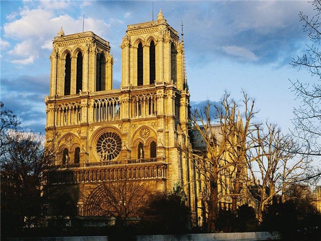 Notre-Dame de Paris: Katedros statybos istorija